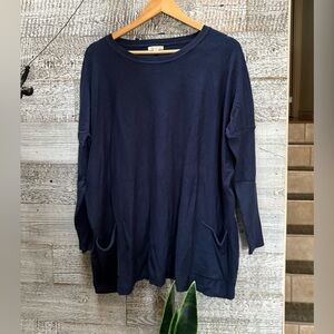 Tea N Rose | Oversized Cozy Pocket Sweater - S/M, Navy Blue